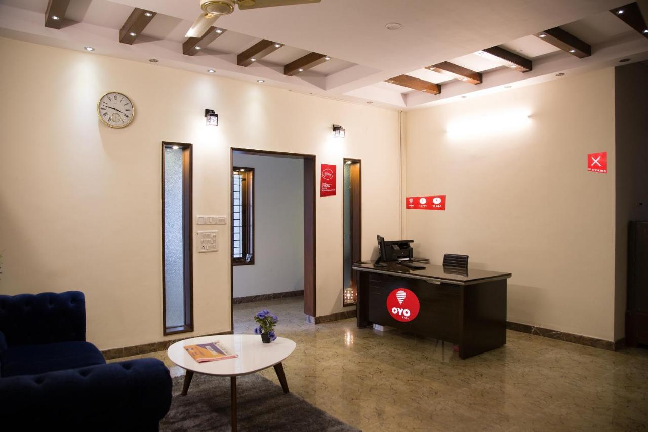 Oyo 8737 King Suites バンガロール エクステリア 写真